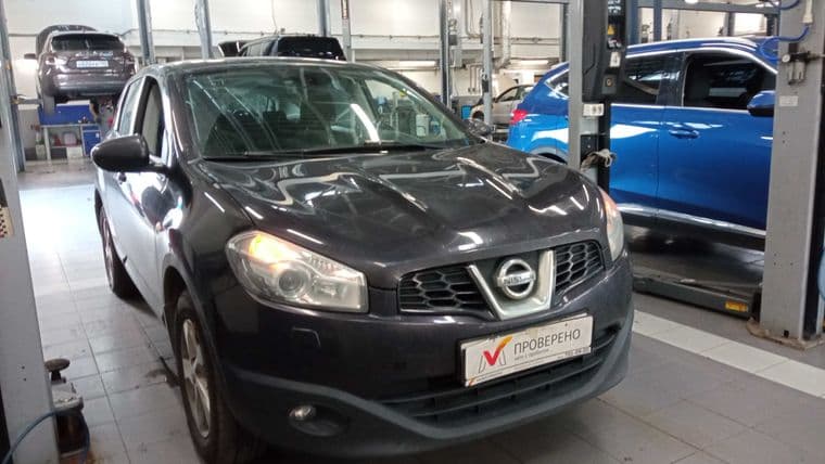 Nissan Qashqai 2013 года, 156 000 км - вид 2