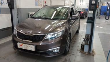 KIA Rio 2016 года, 70 000 км - вид 1