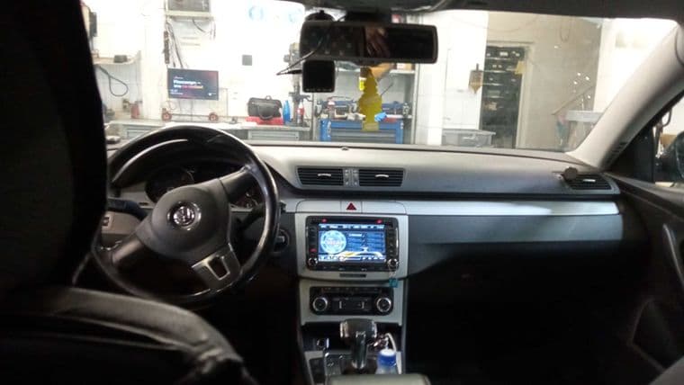 Volkswagen Passat, 2010 - вид 4