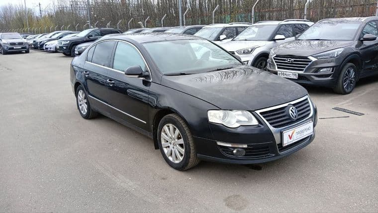 Volkswagen Passat, 2010 - вид 2