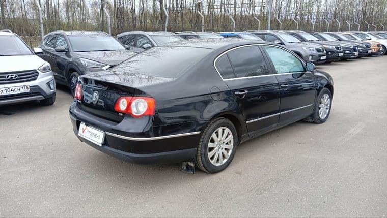 Volkswagen Passat, 2010 - вид 3