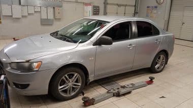 Mitsubishi Lancer 2008 года, 270 128 км | VIN 03944 - вид 1