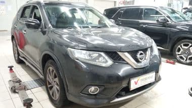 Nissan X-Trail 2015 года, 202 194 км - вид 1