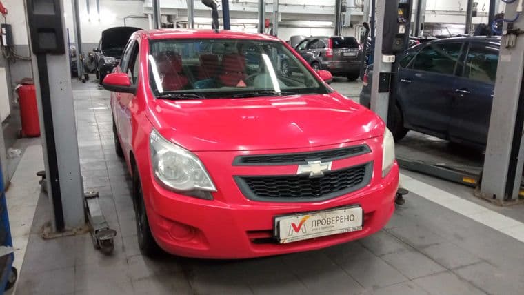 Chevrolet Cobalt, 2013 - вид 1