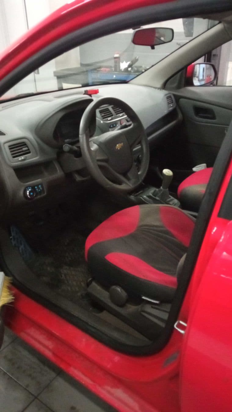 Chevrolet Cobalt, 2013 - вид 4