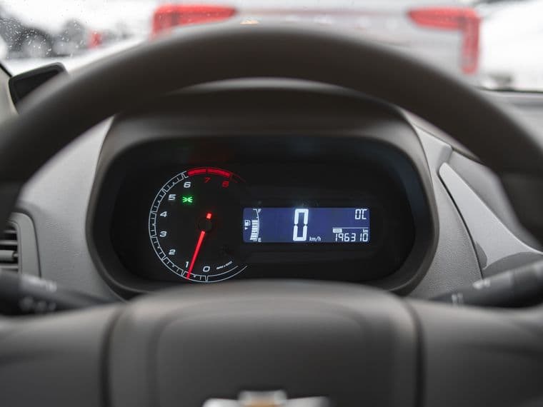 Chevrolet Cobalt, 2013 - вид 4