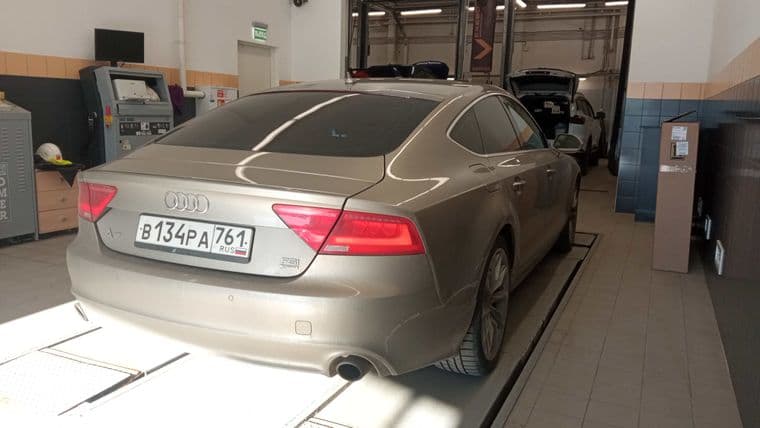 Audi A7, 2011 - вид 2