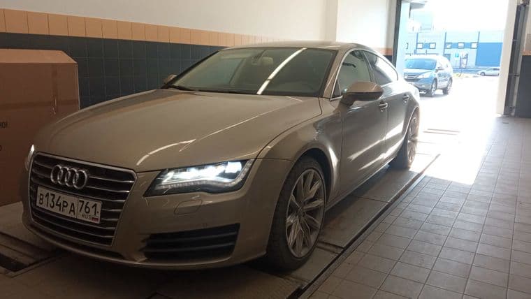 Audi A7, 2011