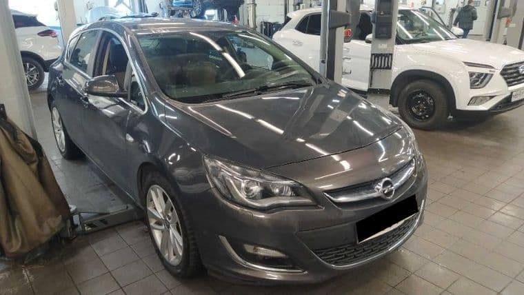 Opel Astra 2014 года, 43 889 км - вид 2