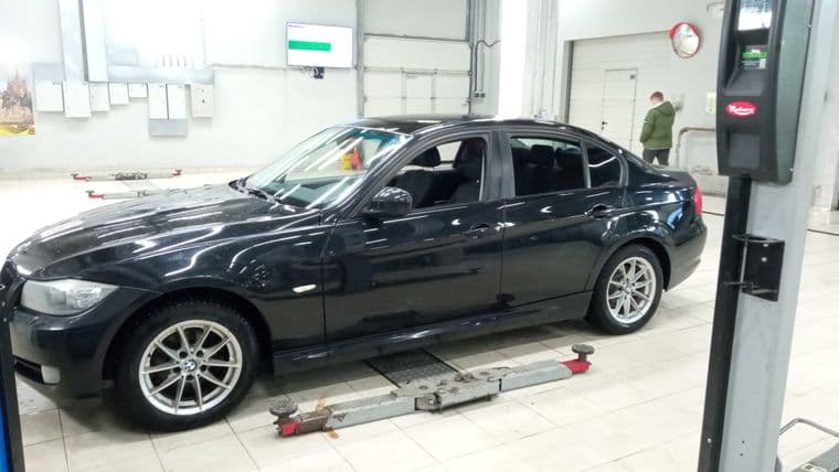 BMW 3 серия, 2010
