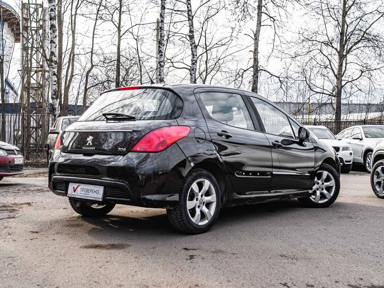Peugeot 308 2011 года, 196 273 км - вид 2