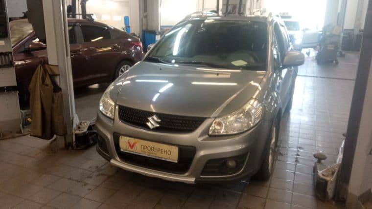 Suzuki SX4, 2013