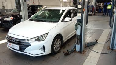 Hyundai Elantra 2019 года, 264 985 км | VIN 03013 - вид 1