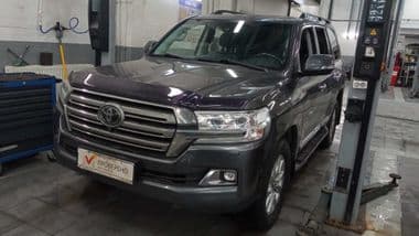 Toyota Land Cruiser 2016 года, 214 209 км - вид 1