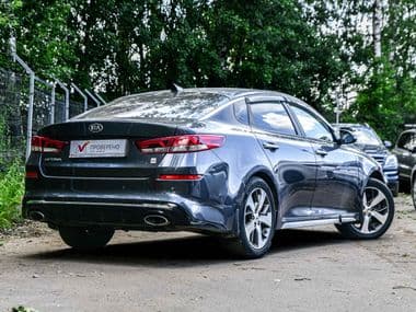 KIA Optima 2020 года, 146 139 км - вид 2