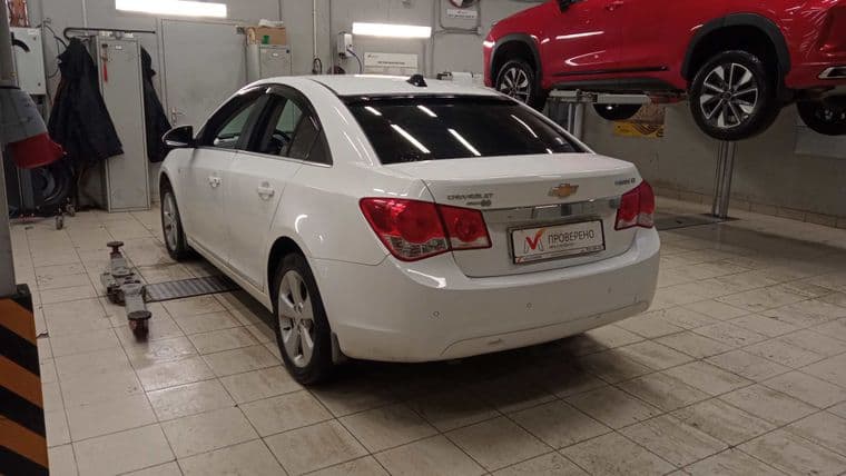 Chevrolet Cruze, 2011 - вид 3