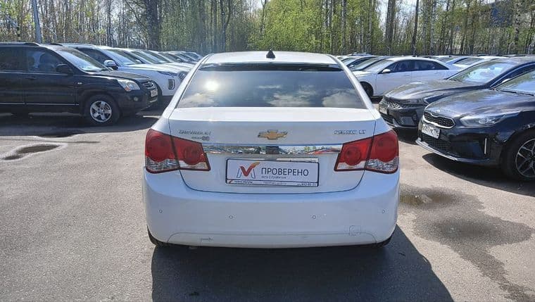 Chevrolet Cruze, 2011 - вид 4