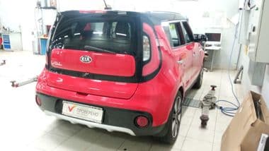 KIA Soul 2017 года, 214 616 км - вид 2