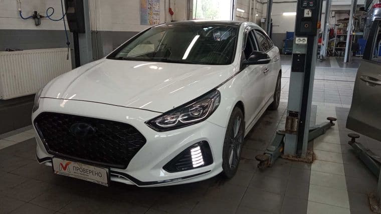 Hyundai Sonata 2017 года, 190 000 км - вид 1