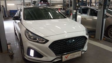 Hyundai Sonata 2017 года, 190 000 км - вид 2