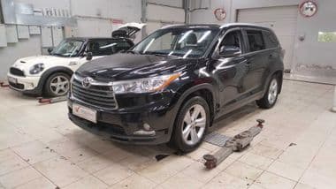 Toyota Highlander 2014 года, 271 338 км - вид 1