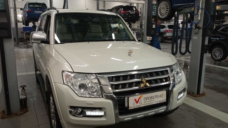 Mitsubishi Pajero, 2019 - вид 1