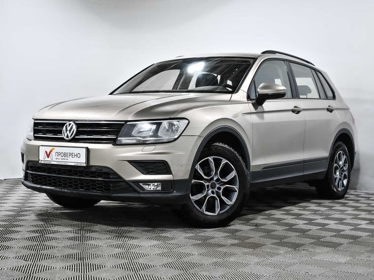 Volkswagen Tiguan 2018 года, 168 867 км - вид 2