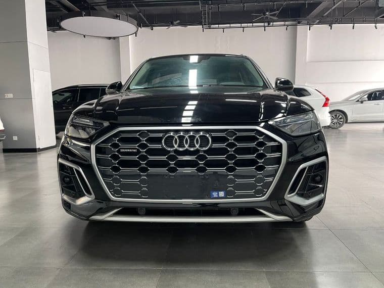 Audi Q5L, 2023 - вид 1