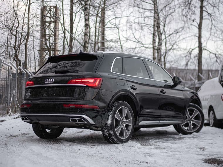 Audi Q5L, 2023 - вид 1