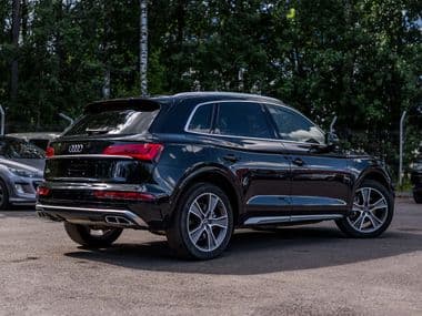 Audi Q5L 2023 года, 5 498 км - вид 2