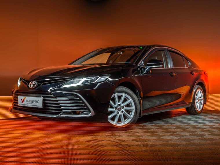 Toyota Camry 2022 года, 123 600 км - вид 1