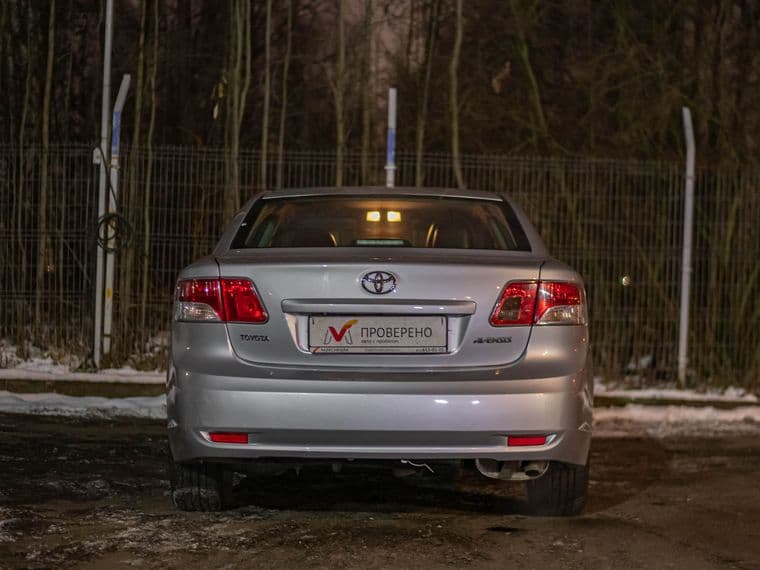 Toyota Avensis, 2010 - вид 3