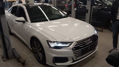 Audi A6 2023 года, 8 803 км - вид 2
