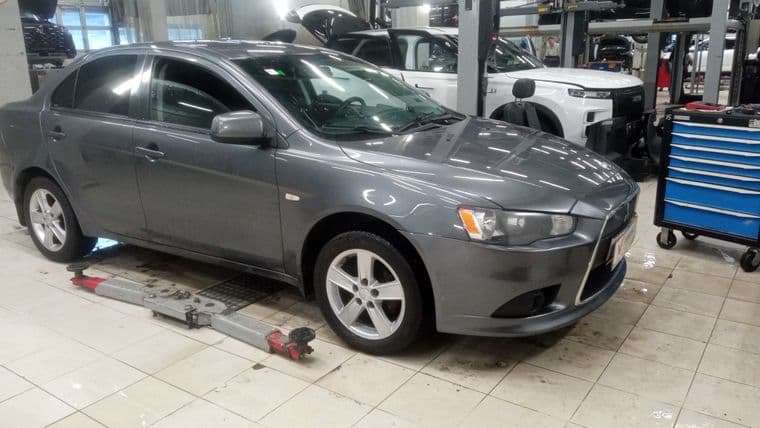 Mitsubishi Lancer, 2011 - вид 2