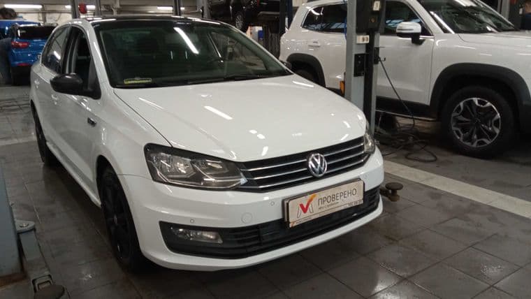 Volkswagen Polo 2019 года, 123 286 км - вид 2