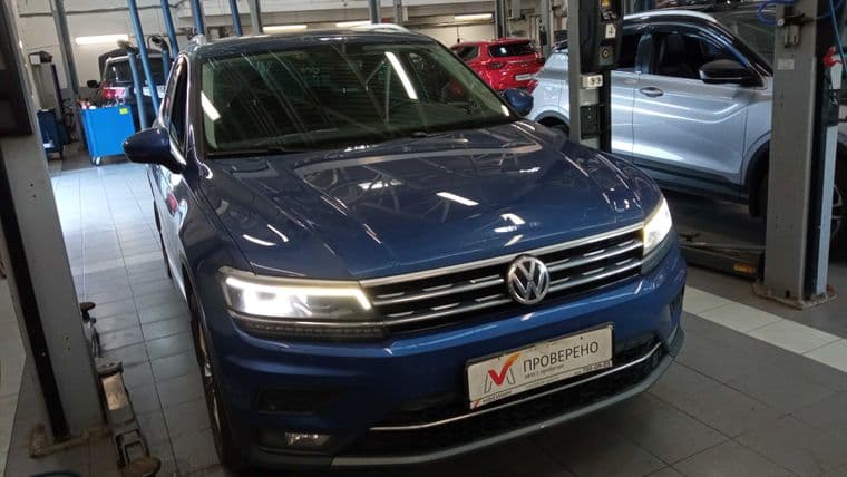 Volkswagen Tiguan, 2018 - вид 1