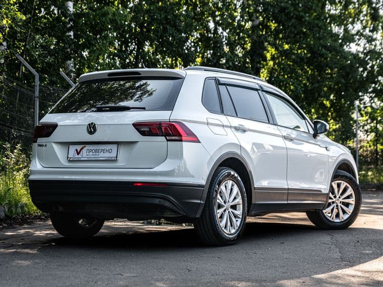 Volkswagen Tiguan, 2020 - вид 1