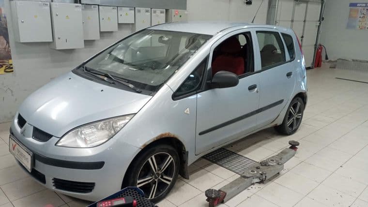Mitsubishi Colt, 2006