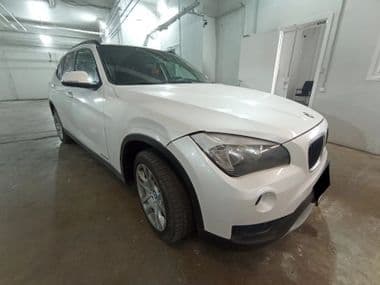 BMW X1 2012 года, 177 000 км - вид 2