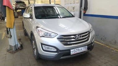 Hyundai Santa Fe 2012 года, 94 365 км - вид 2
