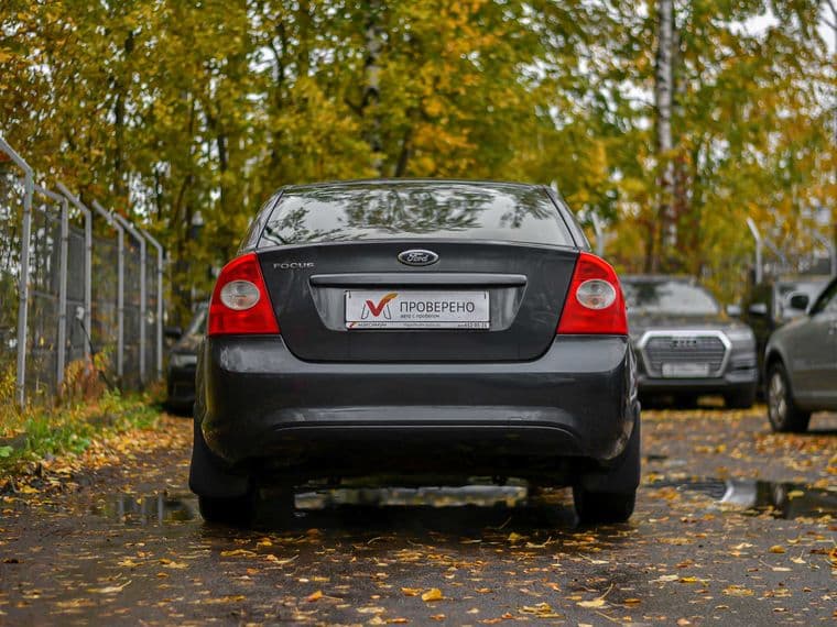 Ford Focus, 2011 - вид 3