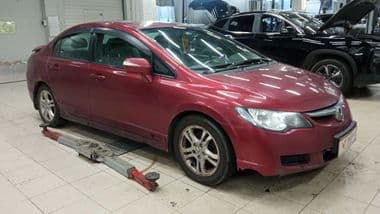 Honda Civic 2008 года, 189 521 км - вид 2