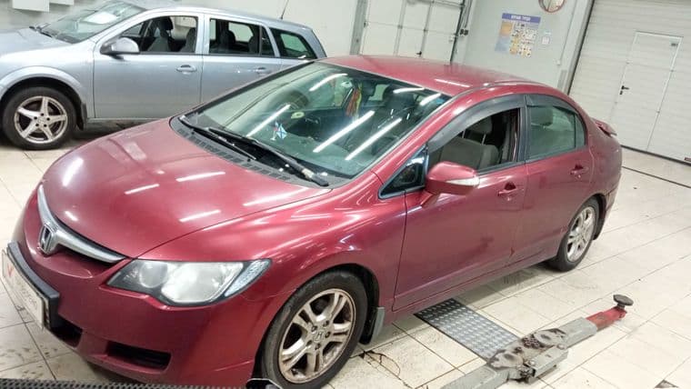 Honda Civic 2008 года, 189 521 км - вид 1
