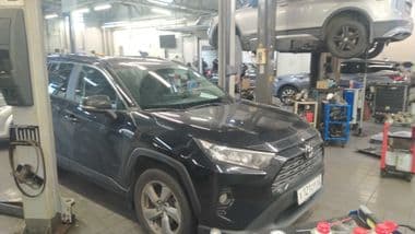 Toyota RAV4 2022 года, 200 763 км - вид 2