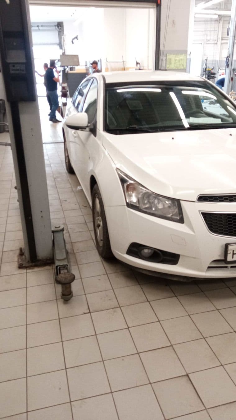 Chevrolet Cruze 2012 года, 245 375 км - вид 1