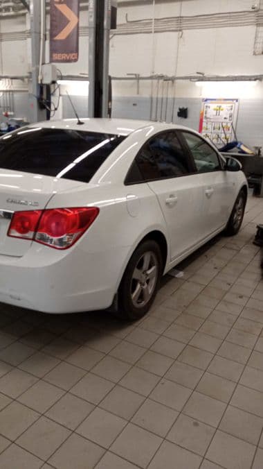 Chevrolet Cruze 2012 года, 245 375 км - вид 2