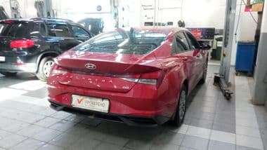 Hyundai Elantra 2021 года, 53 330 км - вид 2