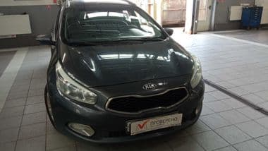 KIA Ceed 2014 года, 223 805 км - вид 2