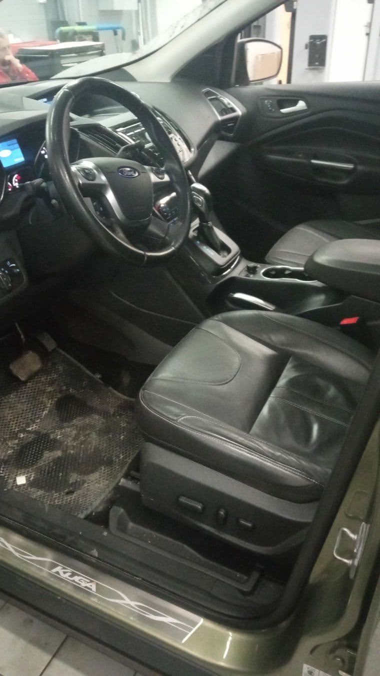 Ford Kuga, 2014 - вид 4