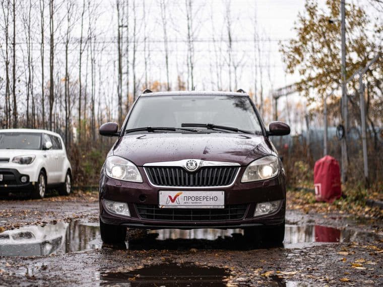 Skoda Fabia, 2012 - вид 2